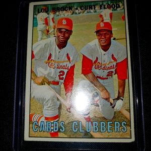 1967 TOPPS MLB LOU BROCK AND CURT FLOOD